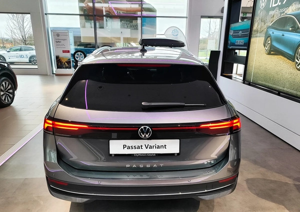 Volkswagen Passat cena 202490 przebieg: 10, rok produkcji 2024 z Poniec małe 781